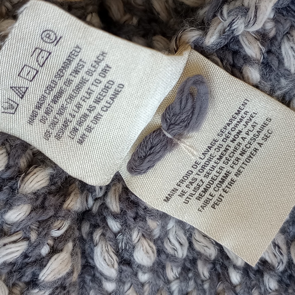 Anthropologie Angel of The North Tipperary Frayed Button Cardigan Jacket Grey S - Picture 9 of 13